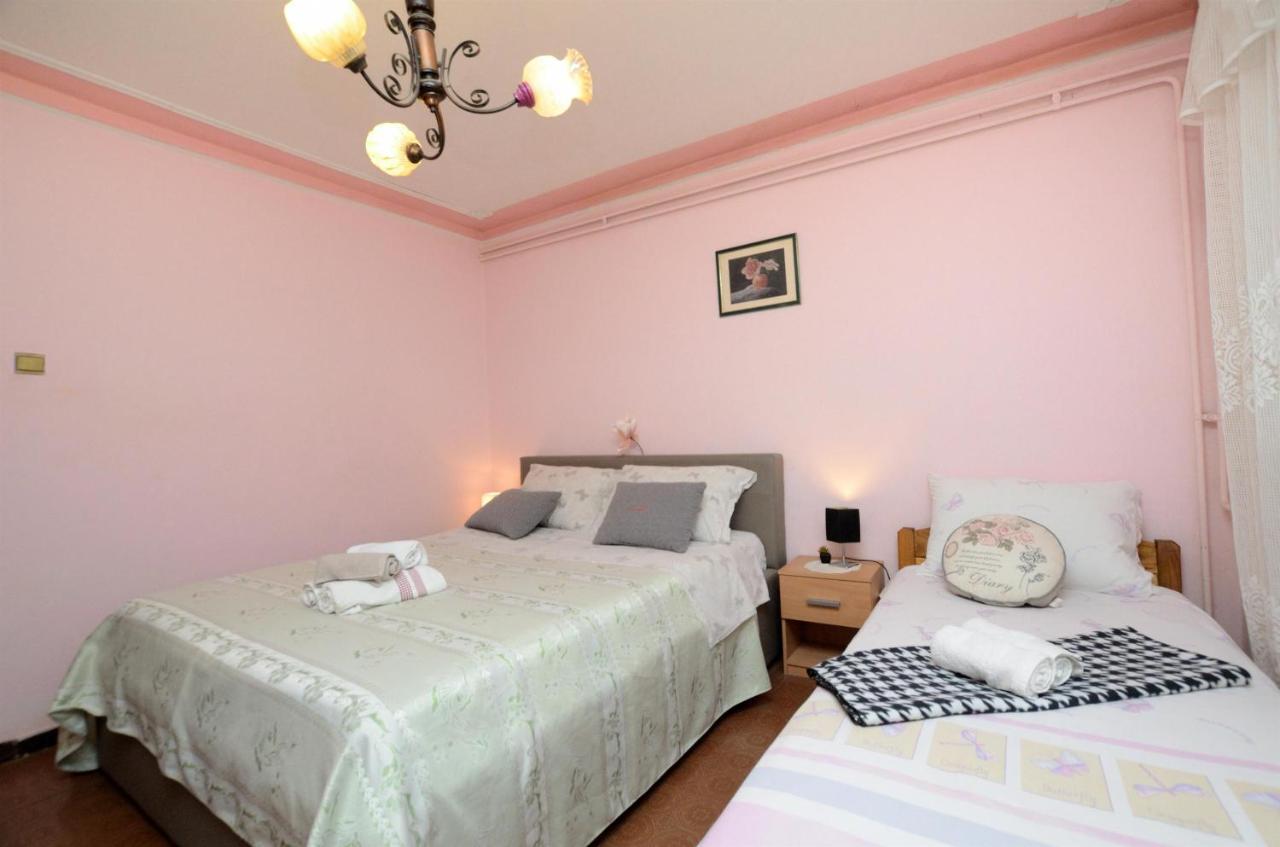 Apartments Medelin Ровинь Экстерьер фото