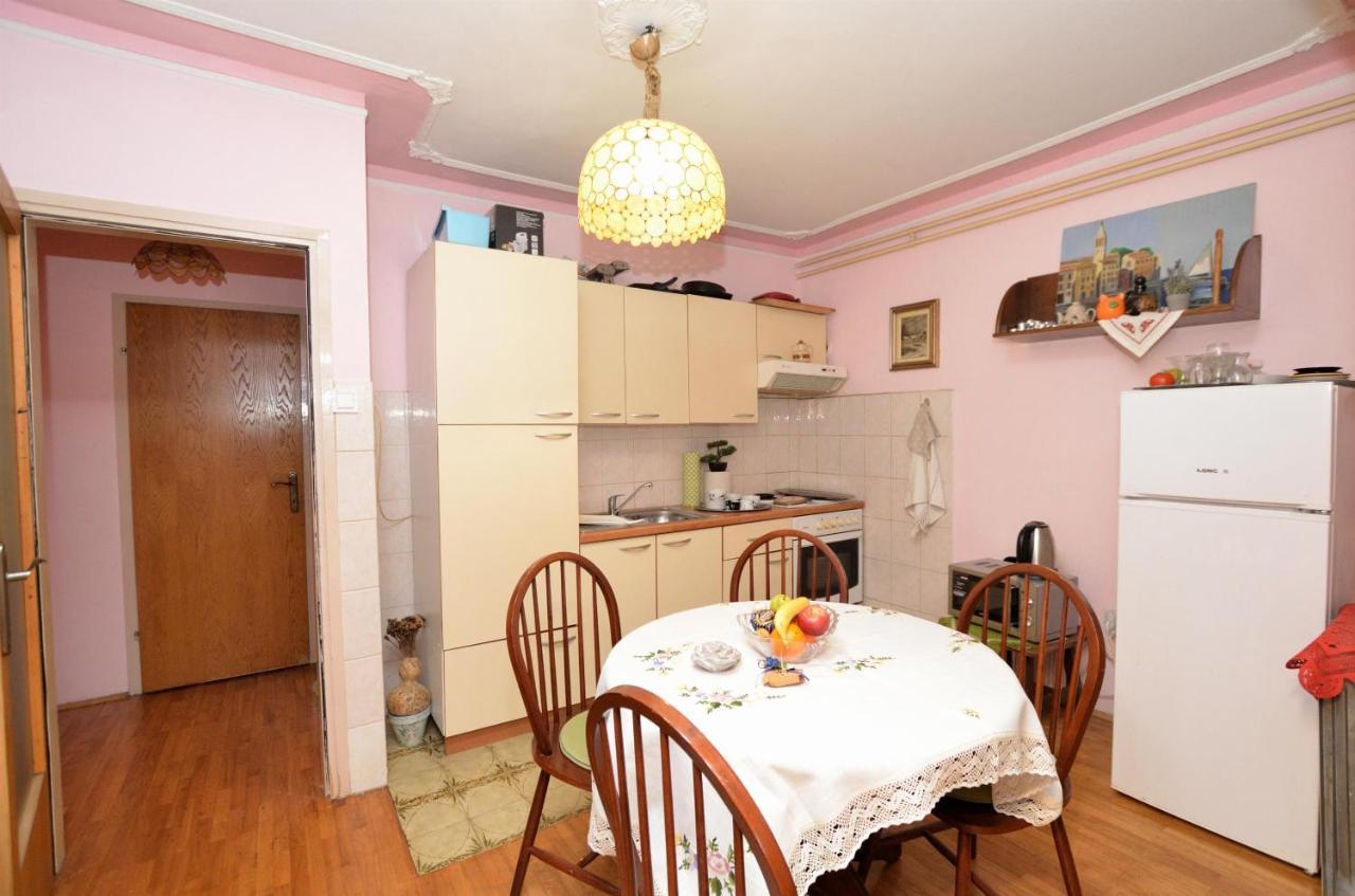 Apartments Medelin Ровинь Экстерьер фото